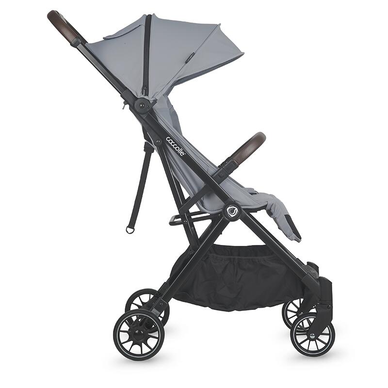 Carucior sport autofold Coccolle Melia, Cadru aluminiu anodizat, Copertina XXL cu protectie UV 50+, Garda la sol mare, Ramane in pozitie verticala dupa pliere, certificat pana la 22 kg, Greystone Carucior sport autofold Coccolle Melia, Cadru aluminiu anodizat, Copertina XXL cu protectie UV 50+, Garda la sol mare, Ramane in pozitie verticala dupa pliere, certificat pana la 22 kg, Greystone