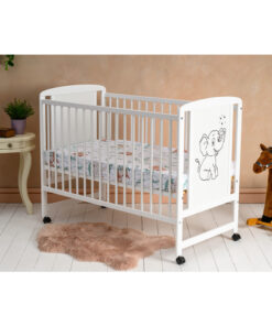 Patut din lemn bebe, 120x60 cm, Din lemn de pin si mdf, Stabil si rezistent, Inaltime saltea reglabila pe 3 nivele, Laterala cu 3 bete detasabile, EN716-1, EN716-2, Alb, Qmini, Timmi Elephant